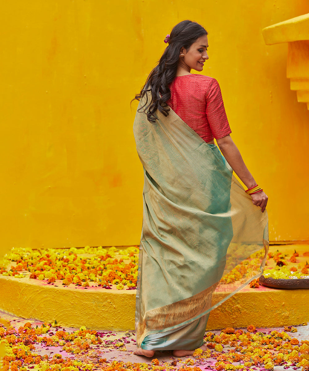 Peach_Handloom_Tissue_Silk_Chanderi_Saree_With_Eknaliya_Weave_WeaverStory_03