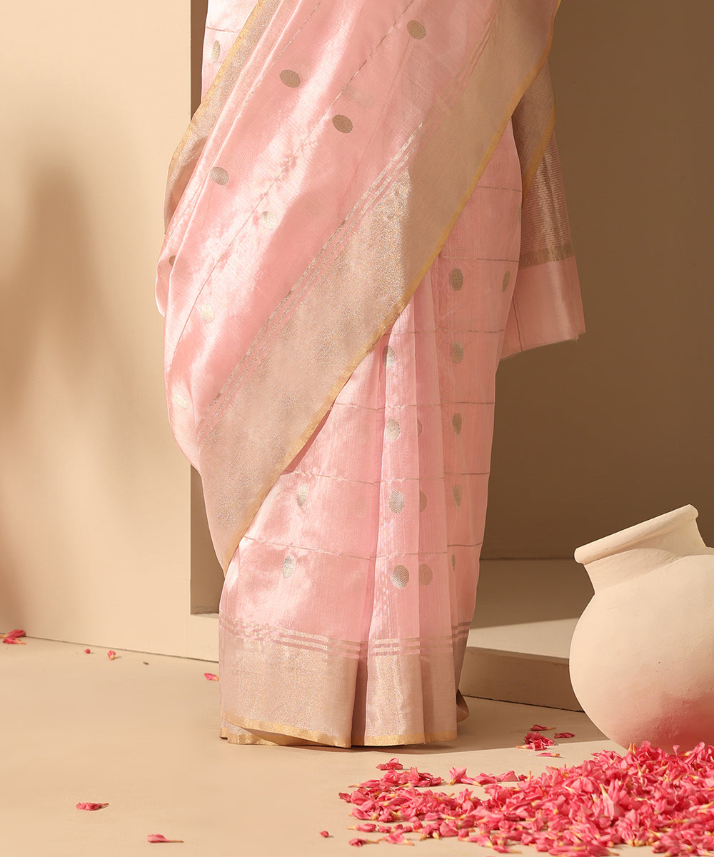 Handloom_Baby_Pink_Pure_Chanderi_Silk_Saree_With_Silver_Zari_Stripes_And_Round_Booti_WeaverStory_04