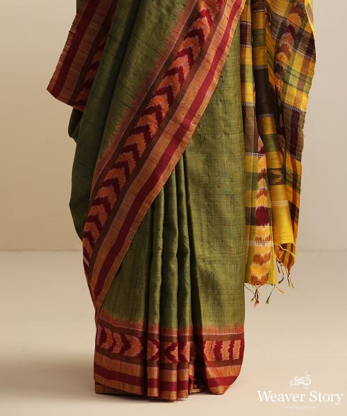 Green_Handloom_Pure_Tussar_Silk_Saree_With_Ikat_Dhanapatra_Design_WeaverStory_04