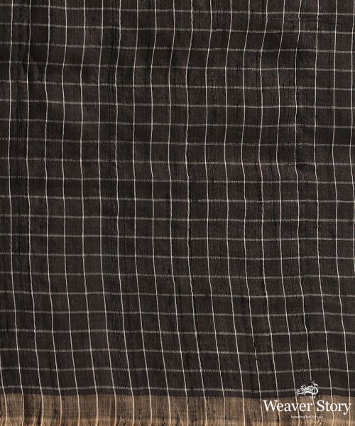 Black_Handloom_Tussar_Cotton_Saree_With_Geometrical_Flower_And_Checks_WeaverStory_05