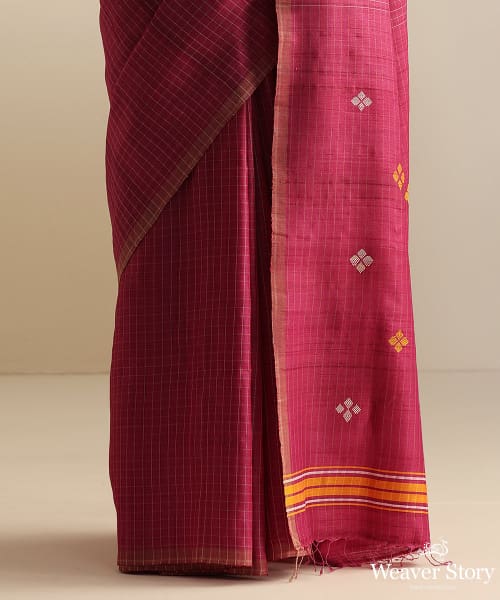 Magenta_Handspun_Tussar_Cotton_Saree_With_All_Over_Checks_And_Flowet_Grid_Design_WeaverStory_04