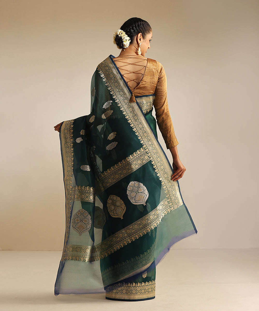 Handloom_Bottle_Green_Pure_Kora_Silk_Banarasi_Saree_With_Silver_And_Gold_Kadhwa_Booti_WeaverStory_03