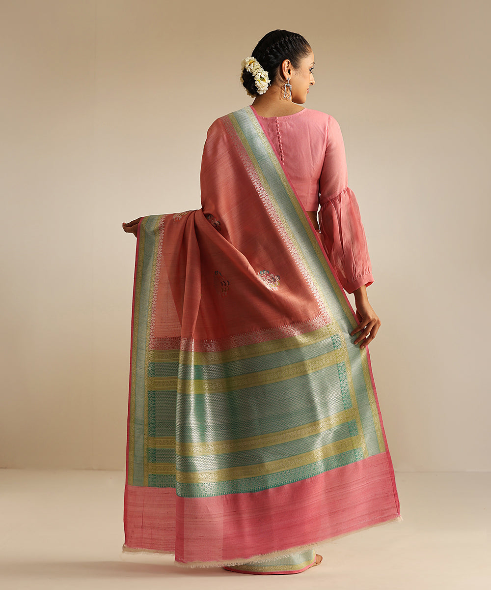 Handloom_Peach_Pure_Tussar_Georgette_Banarasi_Saree_With_Multi_Color_Meena_Booti_WeaverStory_03