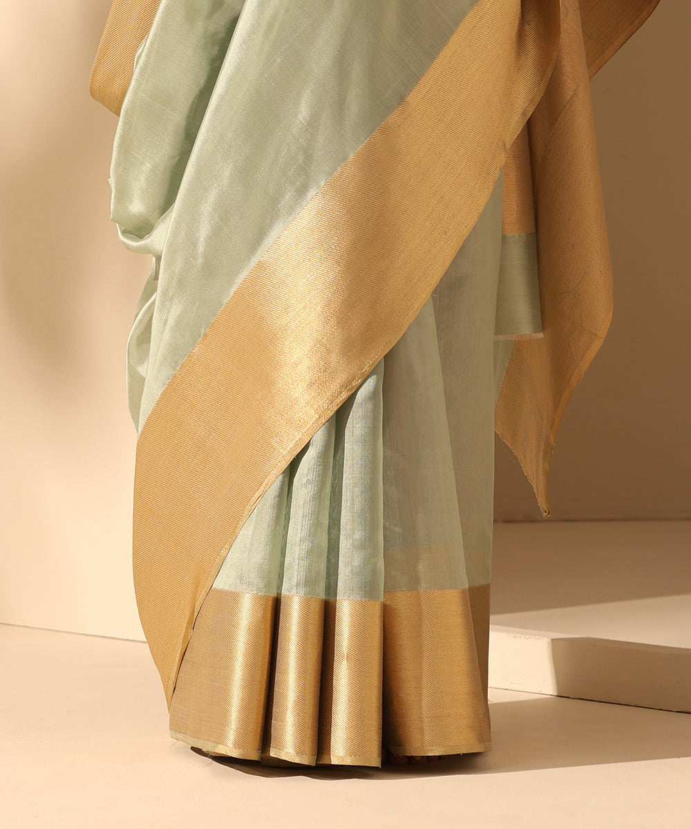 Handloom_Green_Pure_Plain_Chanderi_Silk_Saree_6_Inch_Big_Zari_Border_WeaverStory_04