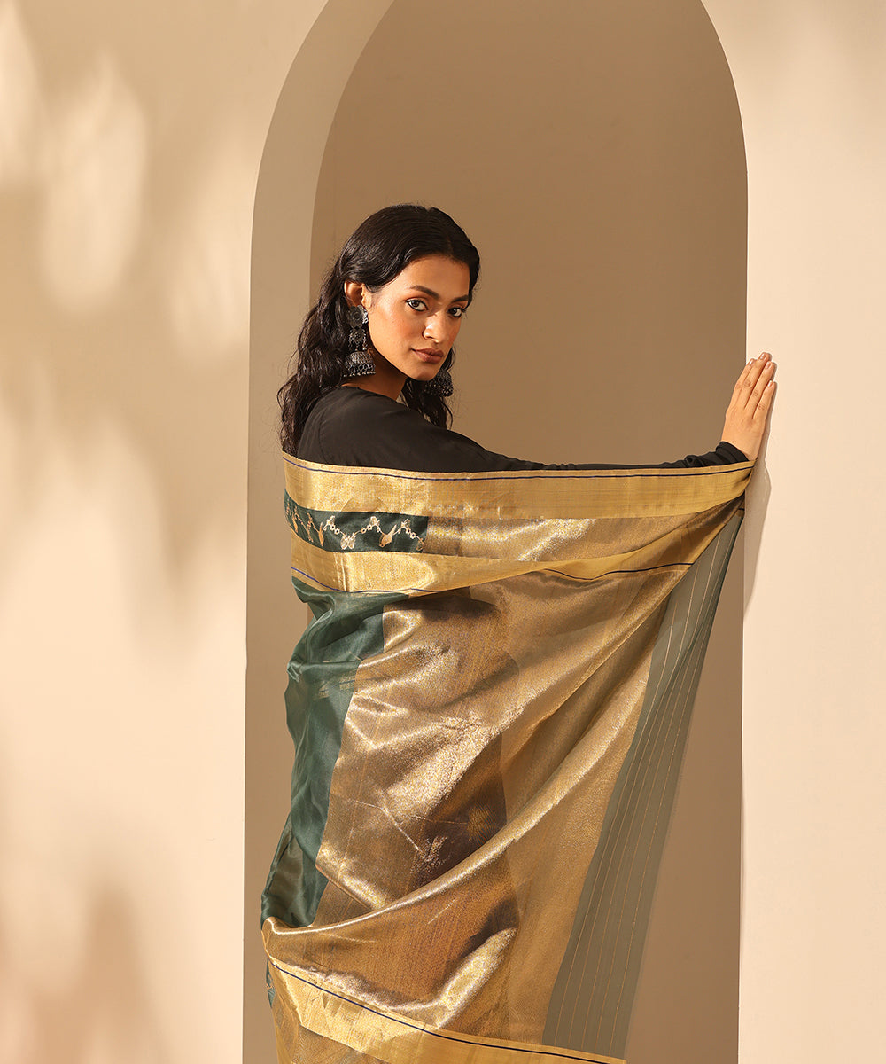 Handloom_Dark_Bottle_Green_Pure_Plain_Organza_Saree_With_Tissue_Border_WeaverStory_03