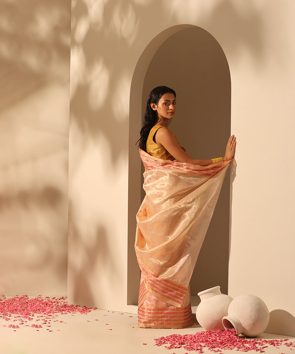 Handloom_Peach_Pink_Pure_Chanderi_Silk_Saree_With_Golden_Zari_Jaal_And_Meena_Border_WeaverStory_03