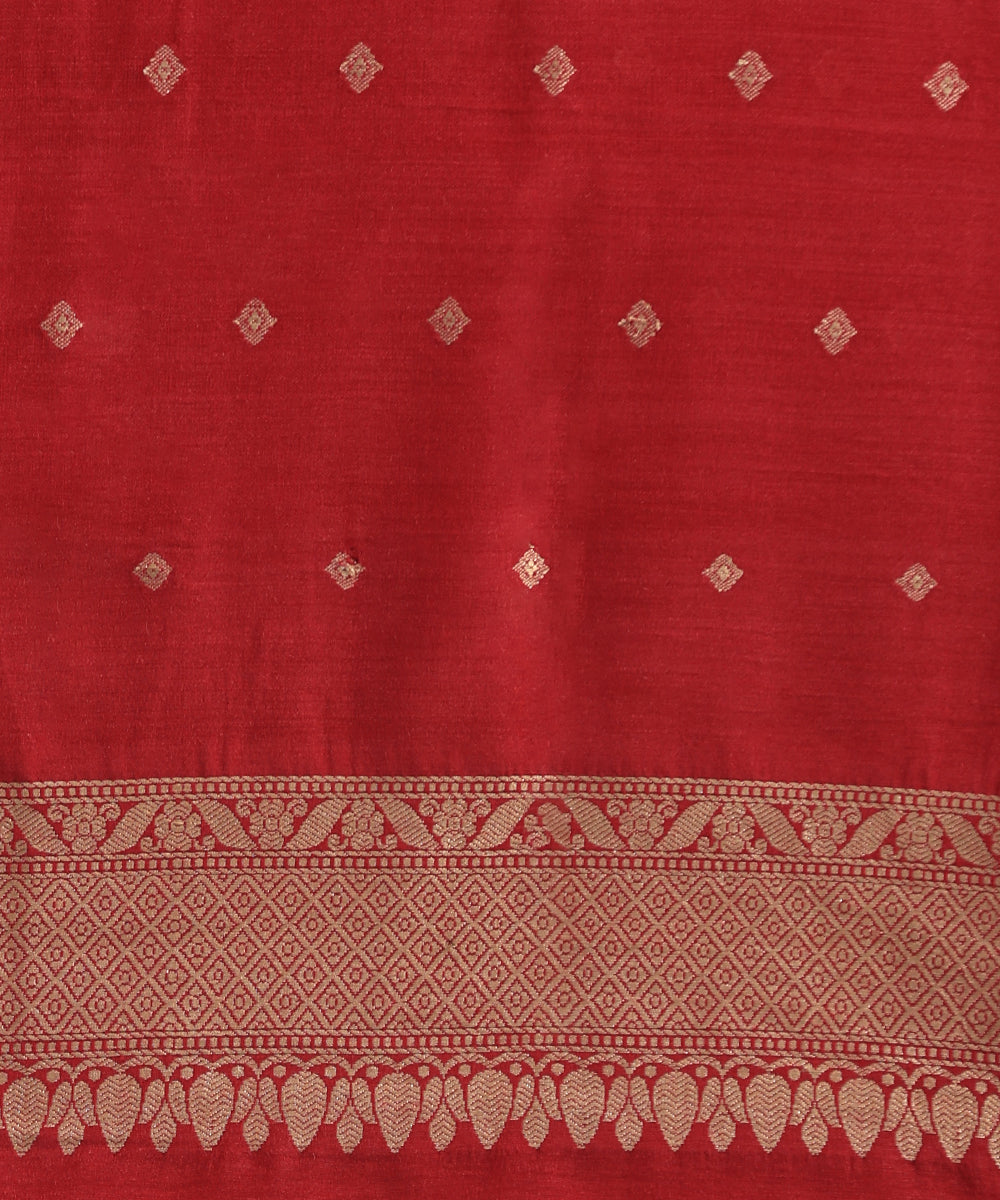 Handloom_Green_Pure_Tussar_Georgette_Banarasi_Saree_With_Kadhwa_Booti_WeaverStory_05