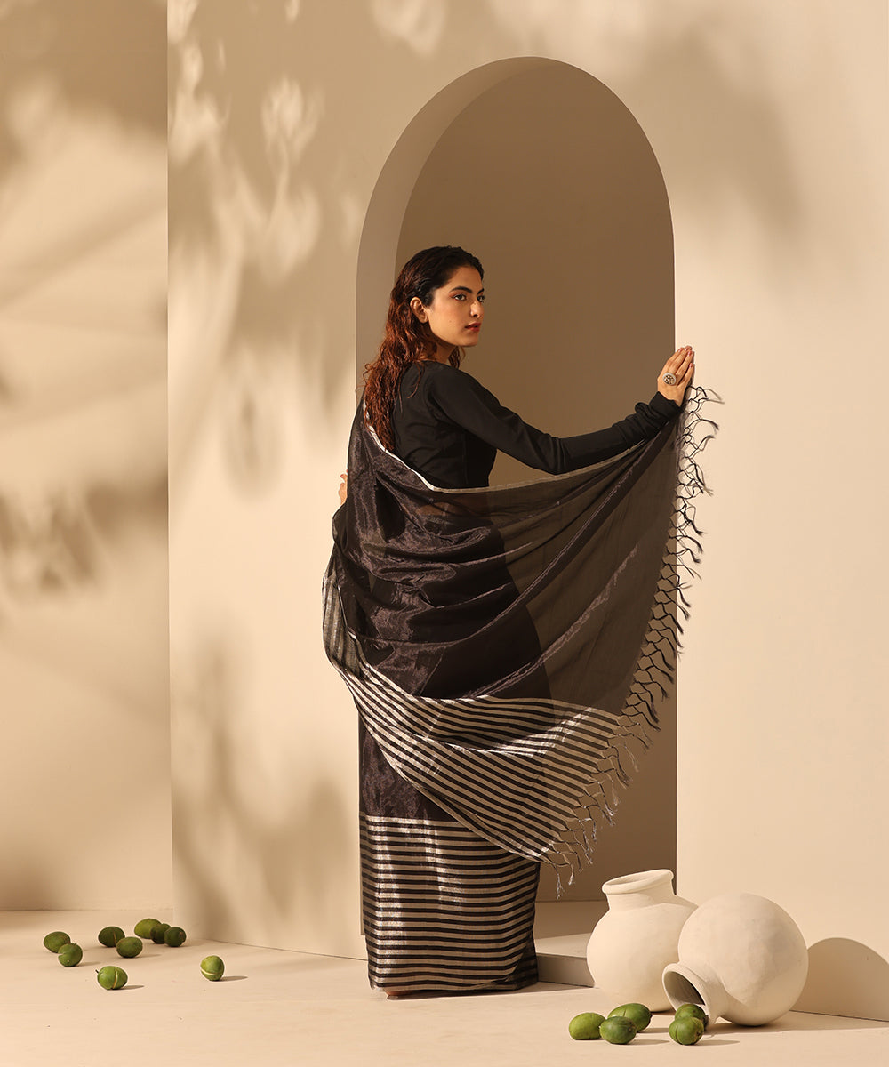 Black_And_Silver_Handloom_Pure_Tissue_Chanderi_Half_Striped_Saree_WeaverStory_03