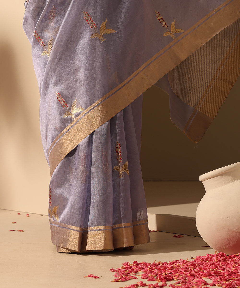 Florentine_Blue_Handloom_Pure_Chanderi_Silk_Saree_With_Golden_Zari_And_Meena_Booti_WeaverStory_04