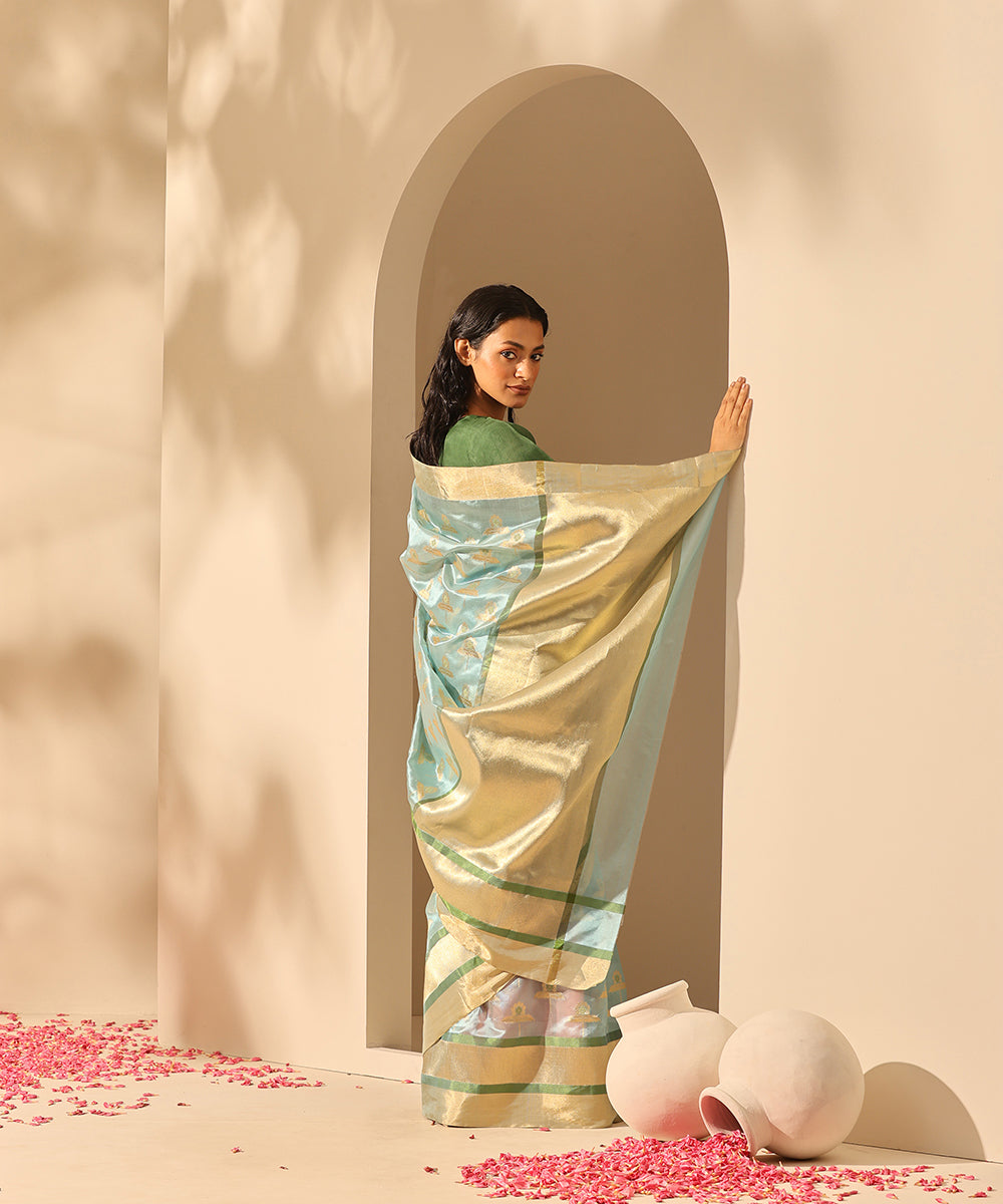 Handloom_Powder_Blue_Pure_Chanderi_Silk_Saree_With_All_Over_Sun_Flower_Meena_Booti_WeaverStory_03
