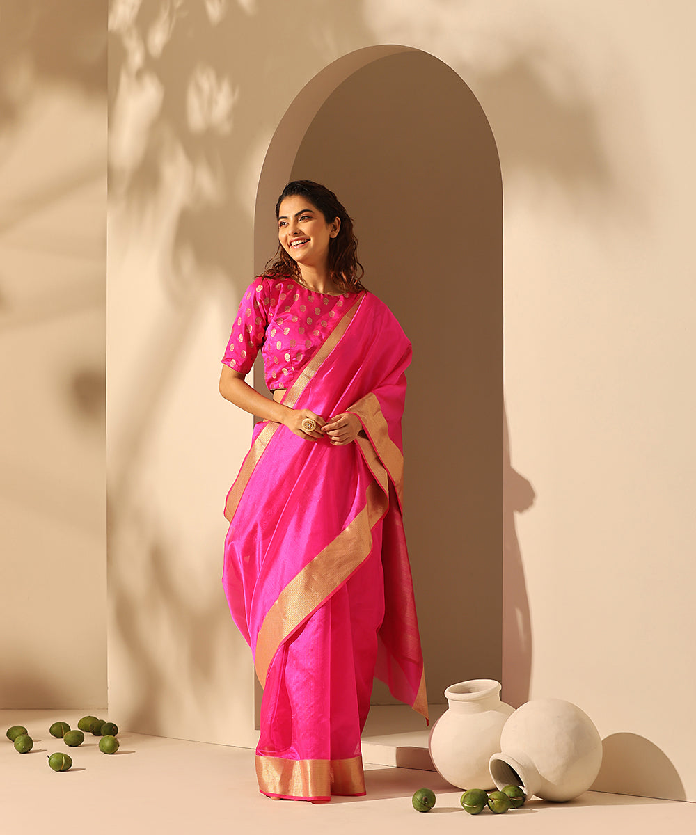 Handloom_Rani_Pink_Plain_Pure_Chanderi_Silk_Saree_With_Border_WeaverStory_02