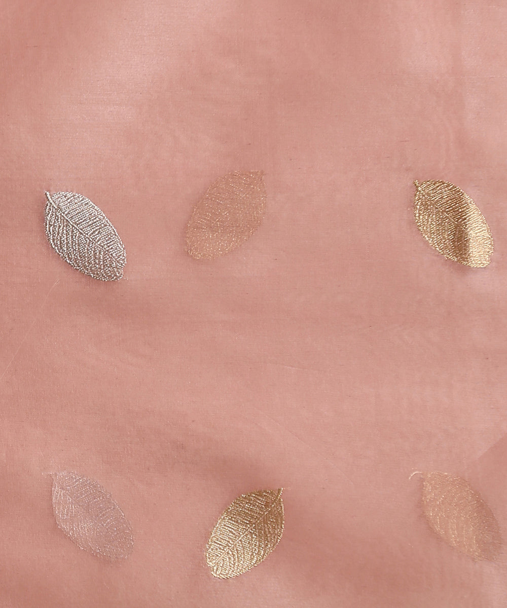 Rose_Pink_Handloom_Pure_Kora_Silk_Banarasi_Saree_With_Meenakari_WeaverStory_05