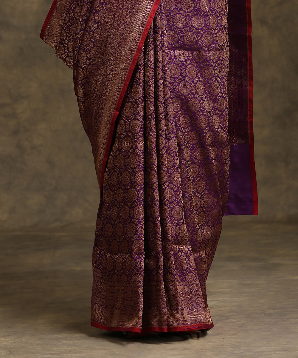 Handloom_Dark_Violet_Pure_Katan_Silk_Bkimkhab_Banarasi_Saree_With_Maroon_Selvedge_WeaverStory_04