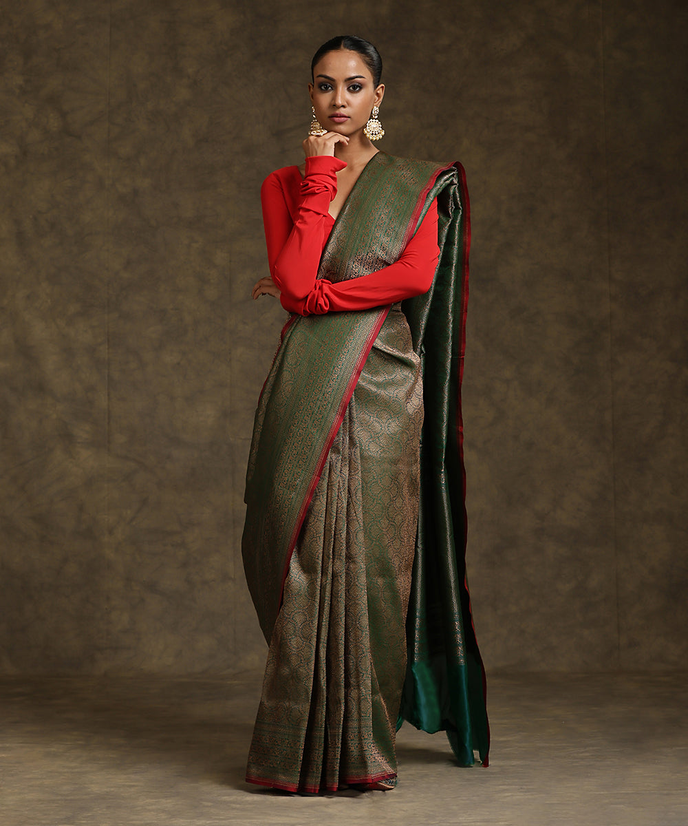 Green_Handloom_Pure_Katan_Silk_Kimkhab_Banarasi_Saree_With_Maroon_Selvedge_WeaverStory_02
