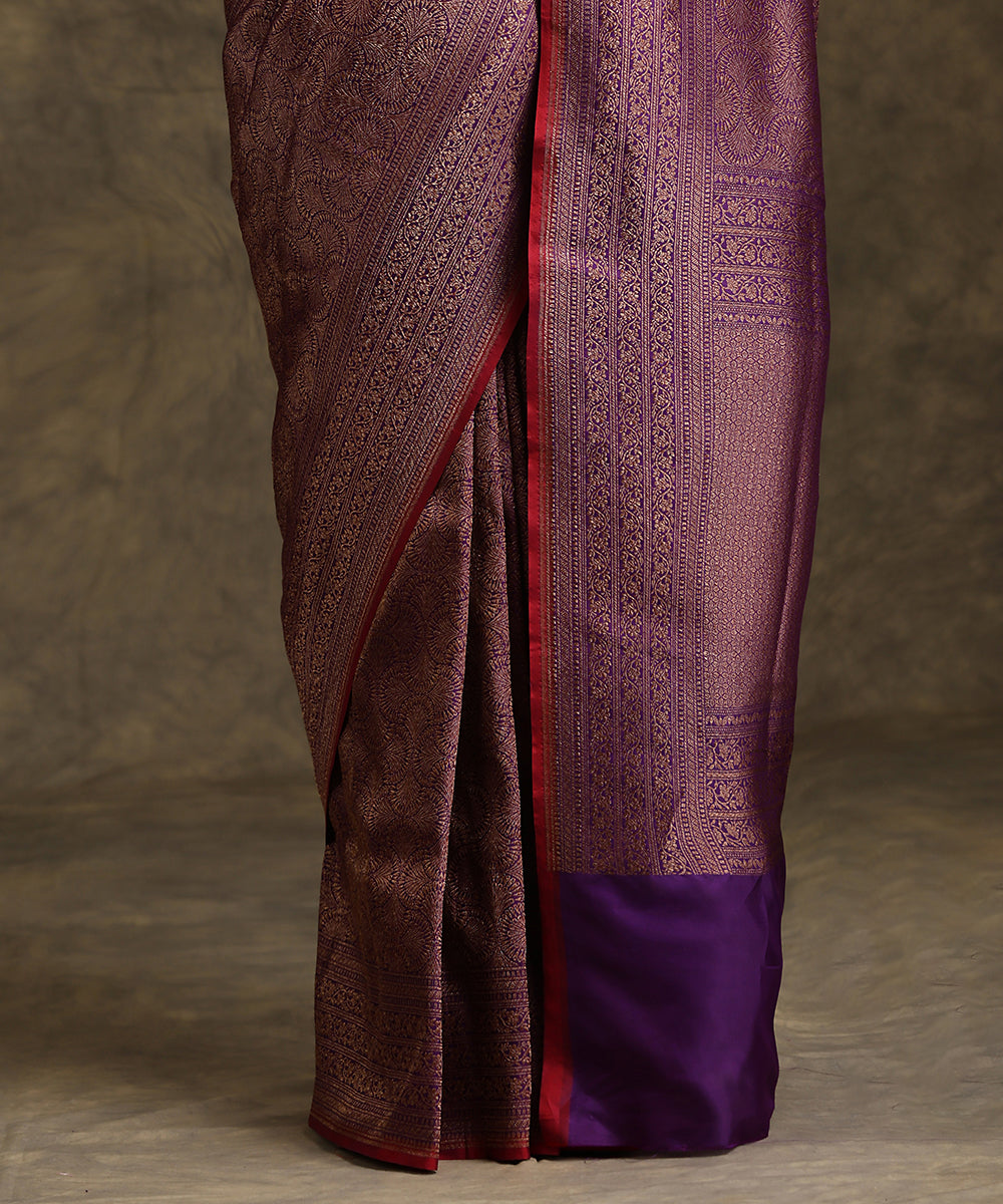 Handloom_Dark_Violet_Pure_Katan_Silk_Kimkhab_Banarasi_Saree_With_Maroon_Selvedge_WeaverStory_04