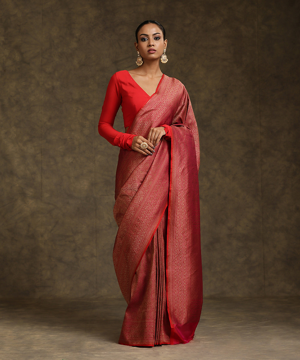 Handloom_Magenta_Pure_Katan_Silk_Banarasi_Brocade_Kimkhab_Red_Selvedge_Saree_WeaverStory_02