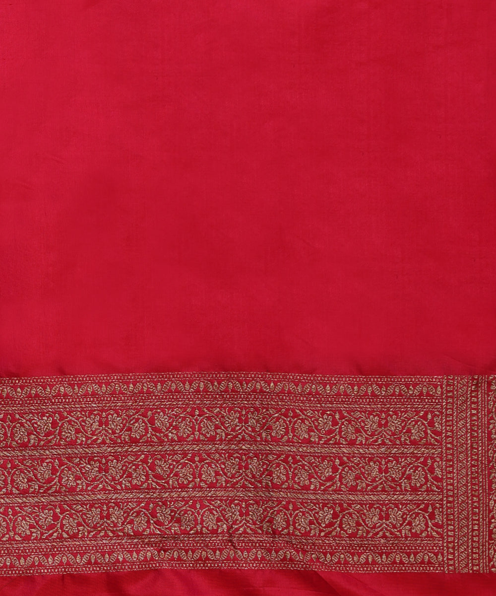 Handloom_Magenta_Pure_Katan_Silk_Banarasi_Brocade_Kimkhab_Red_Selvedge_Saree_WeaverStory_05