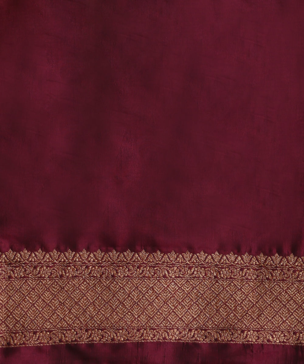 Purple_Handloom_Pure_Katan_Silk_Kimkhab_Banarasi_Saree_With_Maroon_Selvedge_WeaverStory_05