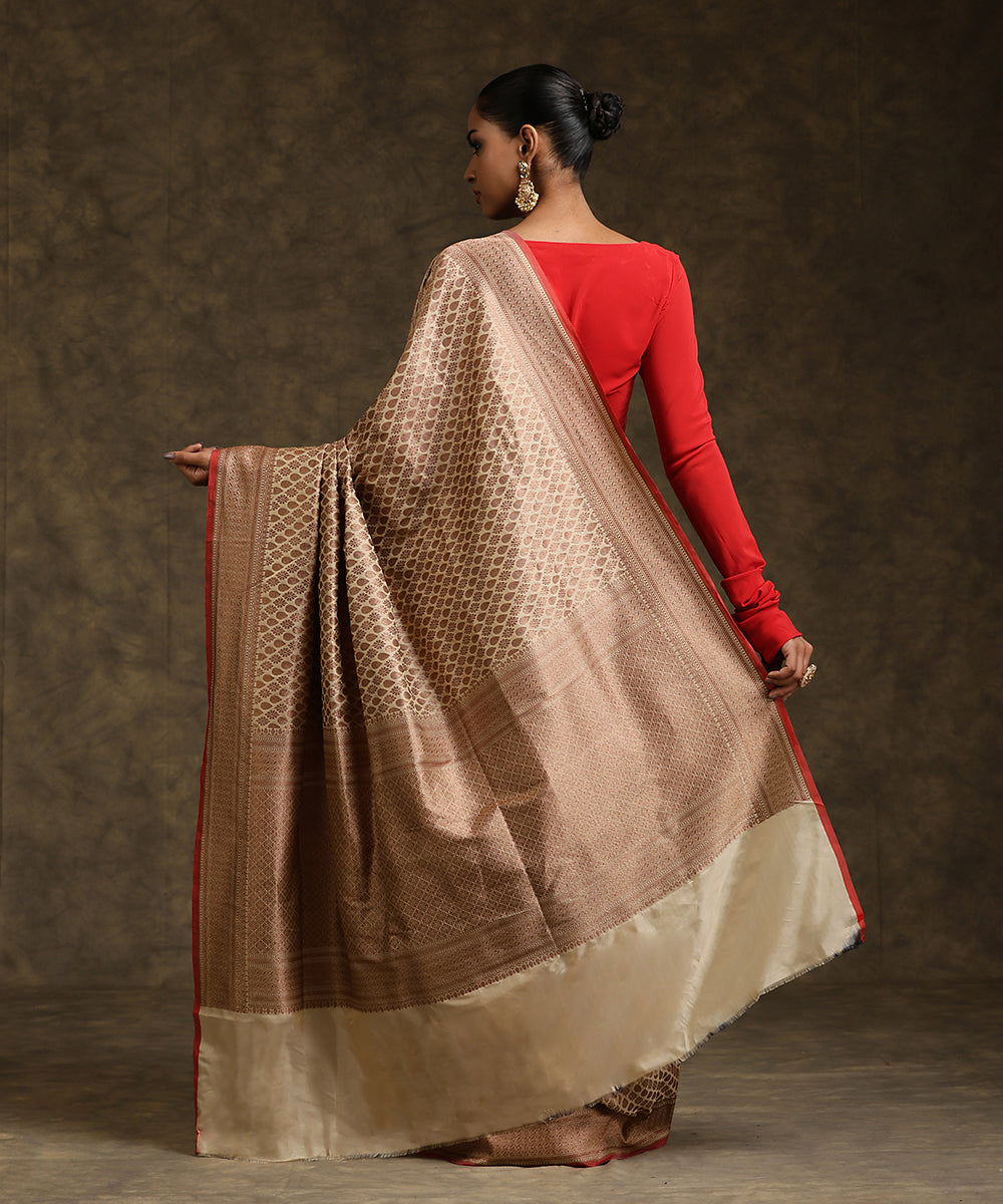 Handloom_Cream_Pure_Katan_Silk_Kimkhab_Banarasi_Saree_With_Red_Selvedge_WeaverStory_03