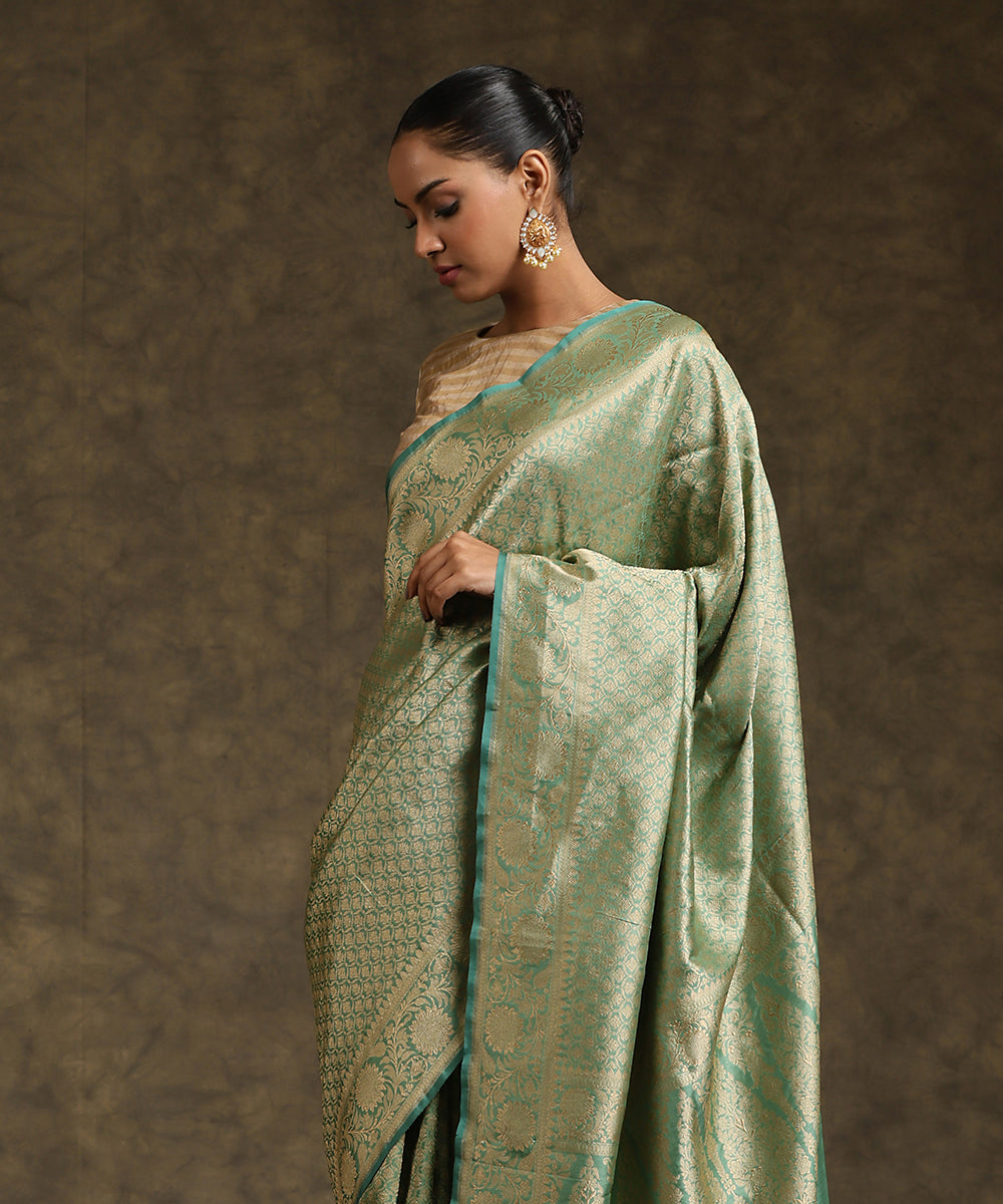 Handloom_Matte_Powder_Green_Pure_Katan_Silk_Kimkhab_Banarasi_Saree_WeaverStory_01