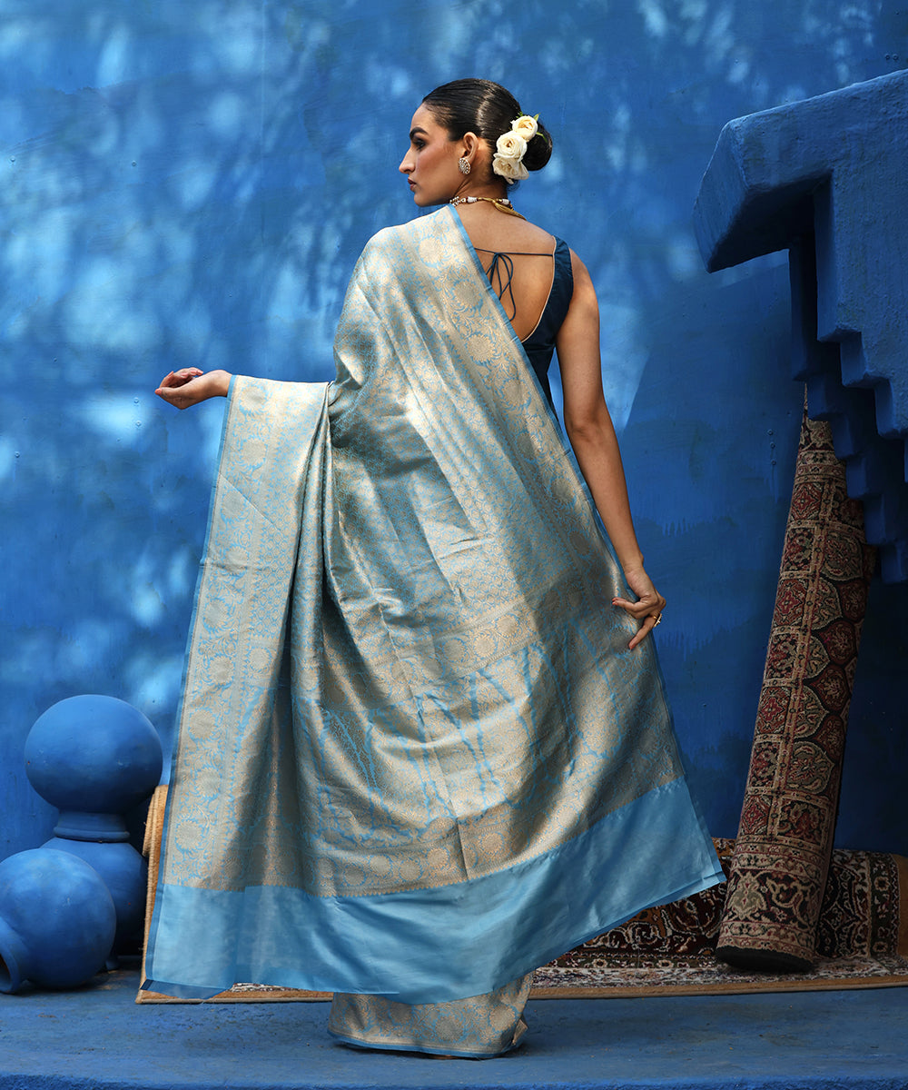 Handloom_Powder_Blue_Pure_Katan_Silk_Banarasi_Kimkhab_Banarasi_Saree_WeaverStory_03