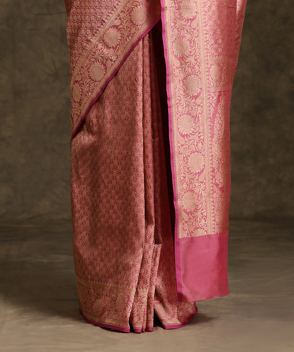 Handloom_Pastel_Pink_Pure_Katan_Silk_Kimkhab_Banarasi_Saree_WeaverStory_04