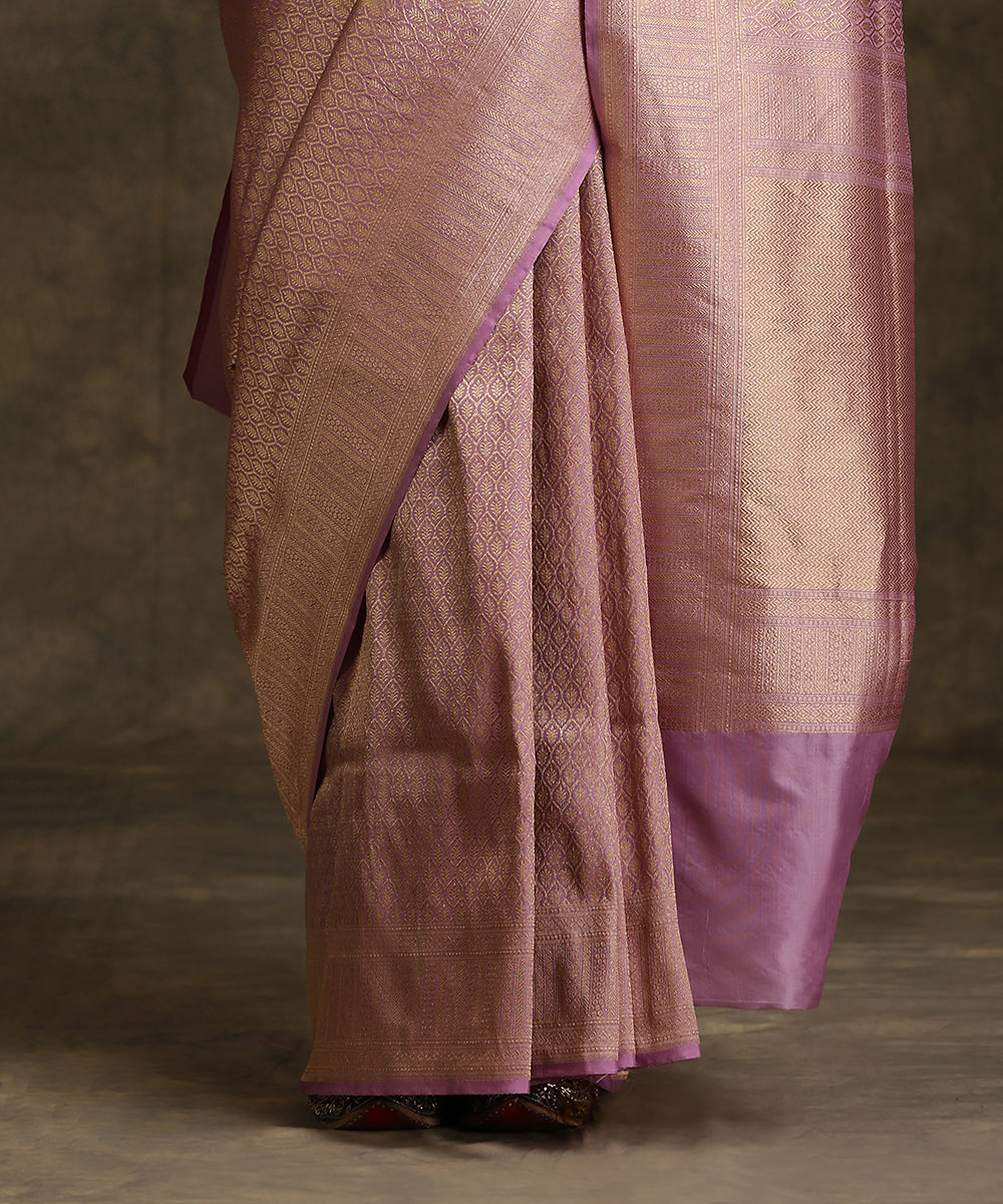 Handloom_Lilac_Pure_Katan_Kimkhab_Silk_Banarasi_Saree_WeaverStory_04