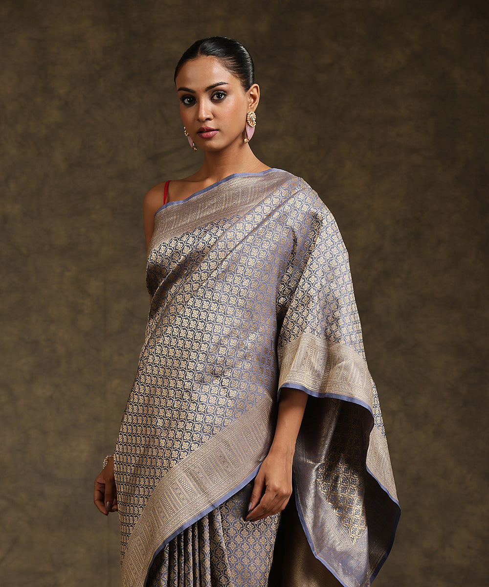 Handloom_Pewter_Grey_Pure_Katan_Silk_Banarasi_Kimkhab_Saree_WeaverStory_01