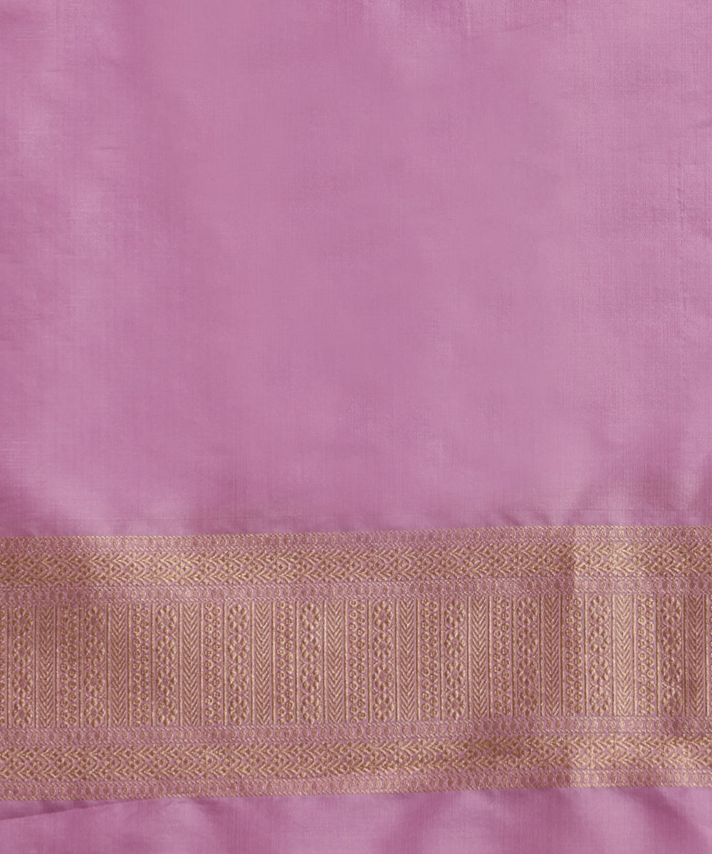 Lilac_Handloom_Pure_Katan_Silk_Kimkhab_Banarasi_Saree_WeaverStory_05