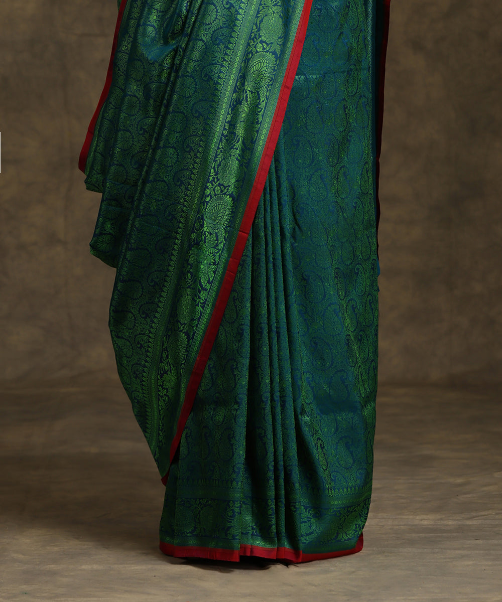Handloom_Peacock_Green_Pure_Katan_Silk_Tanchoi_Banarasi_Saree_With_Light_Green_Resham_Work_WeaverStory_04