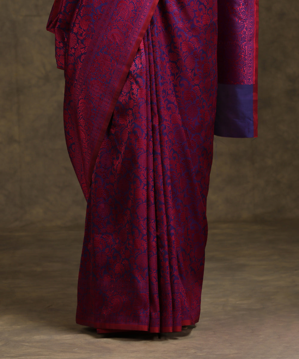 Purple_Handloom_Pure_Katan_Silk_Tanchoi_Banarasi_Saree_With_Magenta_Resham_Work_WeaverStory_04