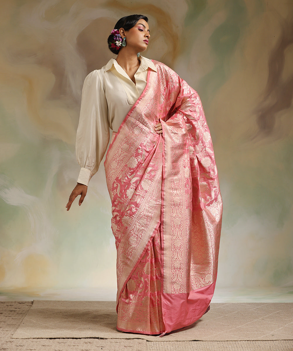 Handloom_Pink_Pure_Katan_Silk_Banarasi_Saree_With_All_Over_Gold_Zari_Cutwork_Jaal_WeaverStory_02