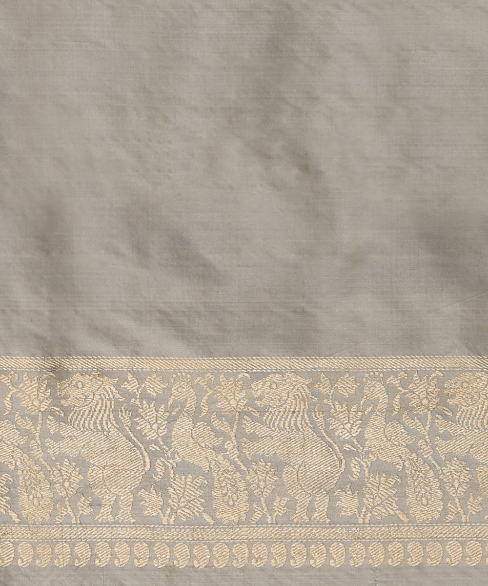 Powder_Green_Handloom_Pure_Katan_Silk_Shikargah_Banarasi_Saree_With_Elephant_Booti_WeaverStory_05