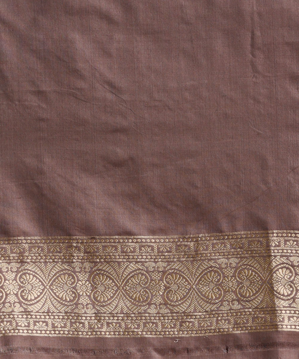 Handloom_Espresso_Pure_Katan_Silk_Banarasi_Saree_With_Cutwork_Jaal_WeaverStory_05