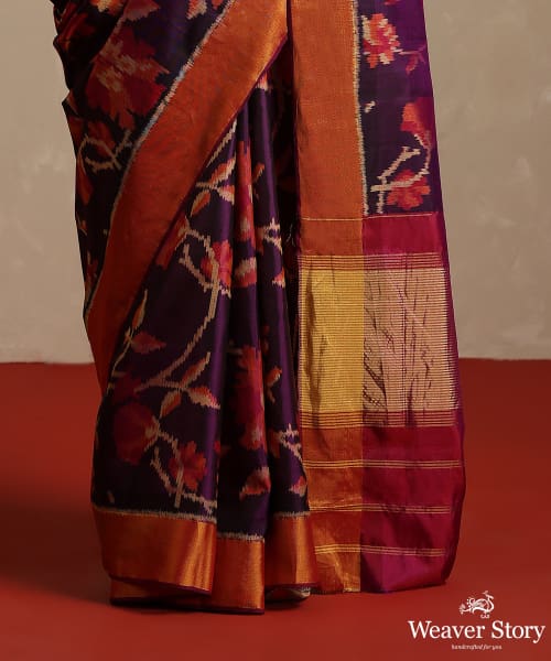 Purple_And_Pink_Handloom_Pure_Mulberry_Silk_Ikat_Patola_Saree_With_Tissue_Border_WeaverStory_04
