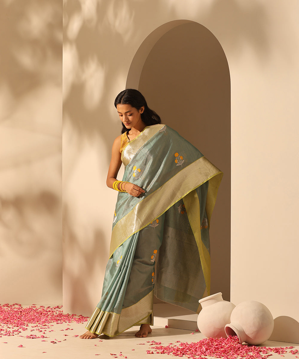 Handloom_Sage_Green_Double_Shade_Tissue_Chanderi_Saree_With_Three_Flower_Meena_WeaverStory_02