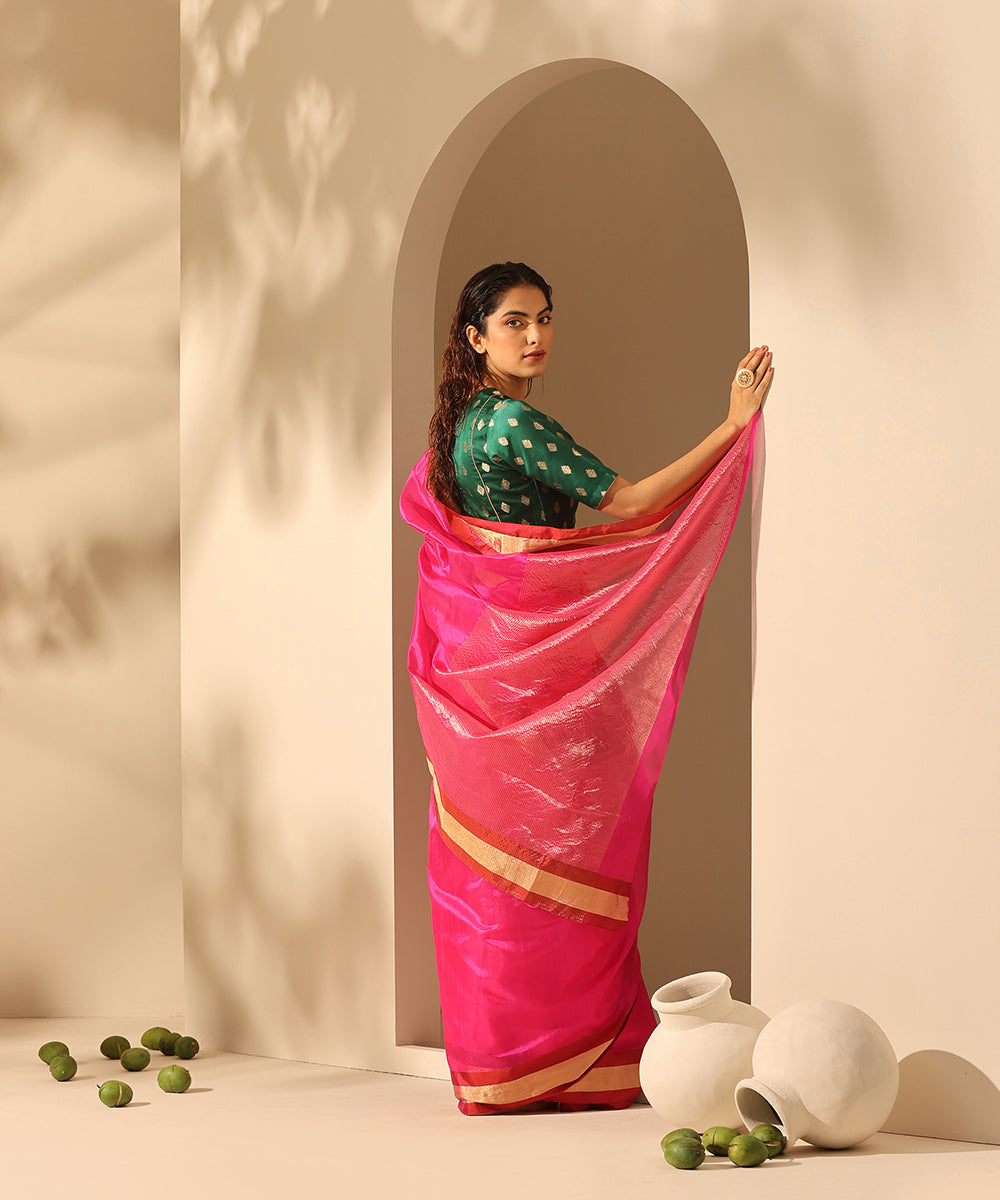 Hot_Pink_Handloom_Plain_Pure_Chanderi_Silk_Saree_With_Tissue_Border_WeaverStory_03