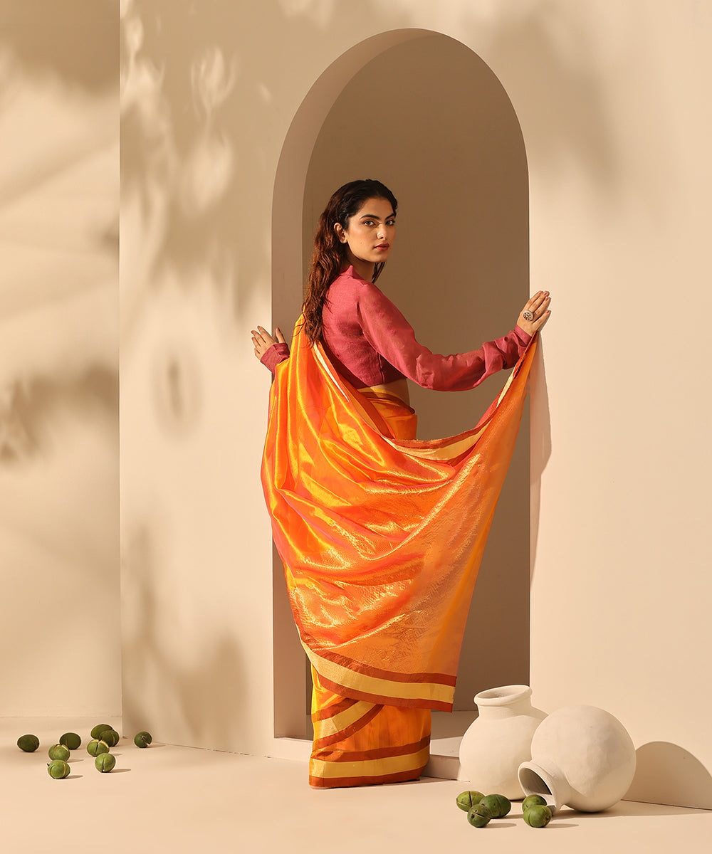 Handloom_Orange_Double_Shade_Pure_Plain_Chanderi_Silk_Saree_With_Tissue_Border_WeaverStory_03