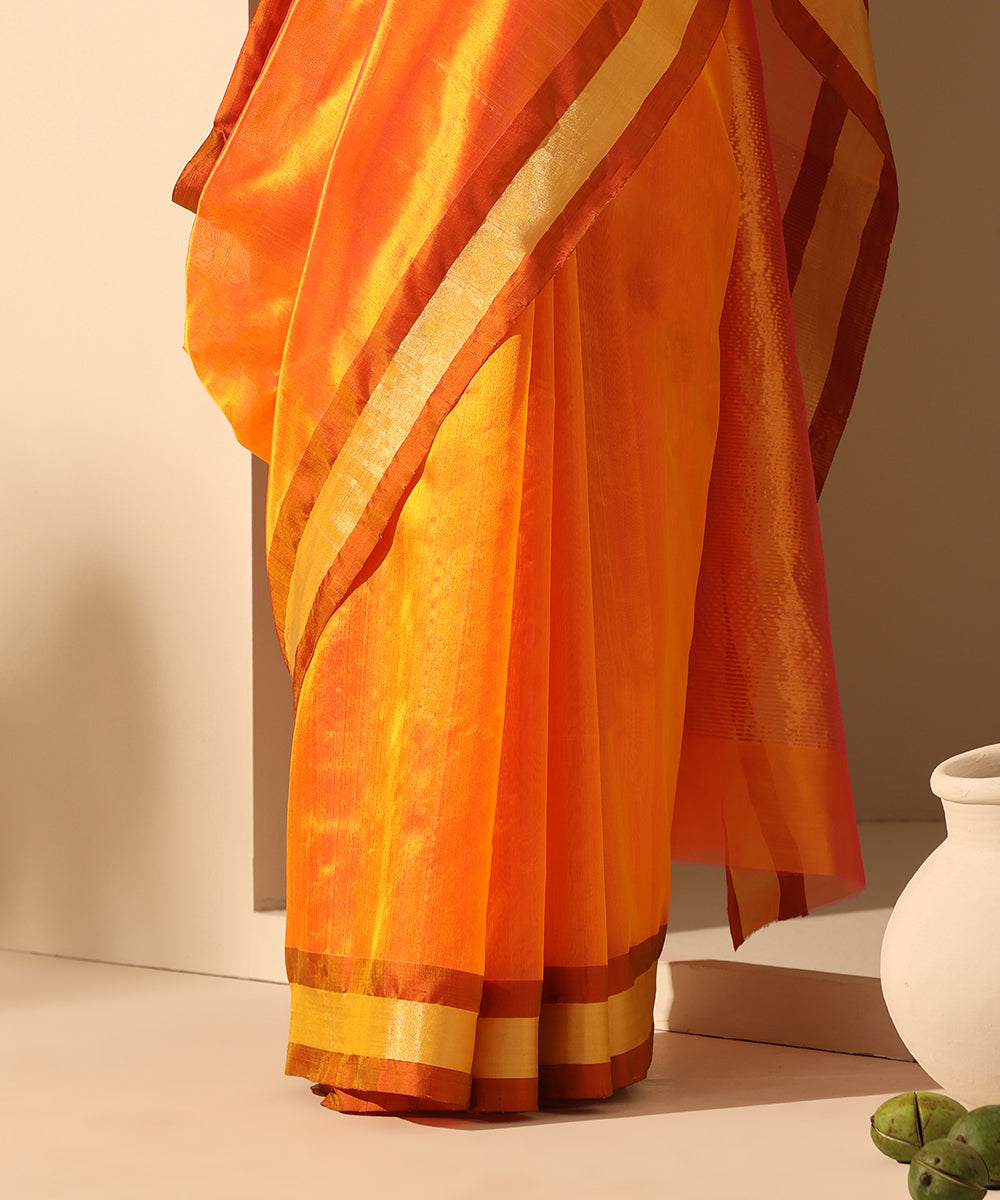 Handloom_Orange_Double_Shade_Pure_Plain_Chanderi_Silk_Saree_With_Tissue_Border_WeaverStory_04