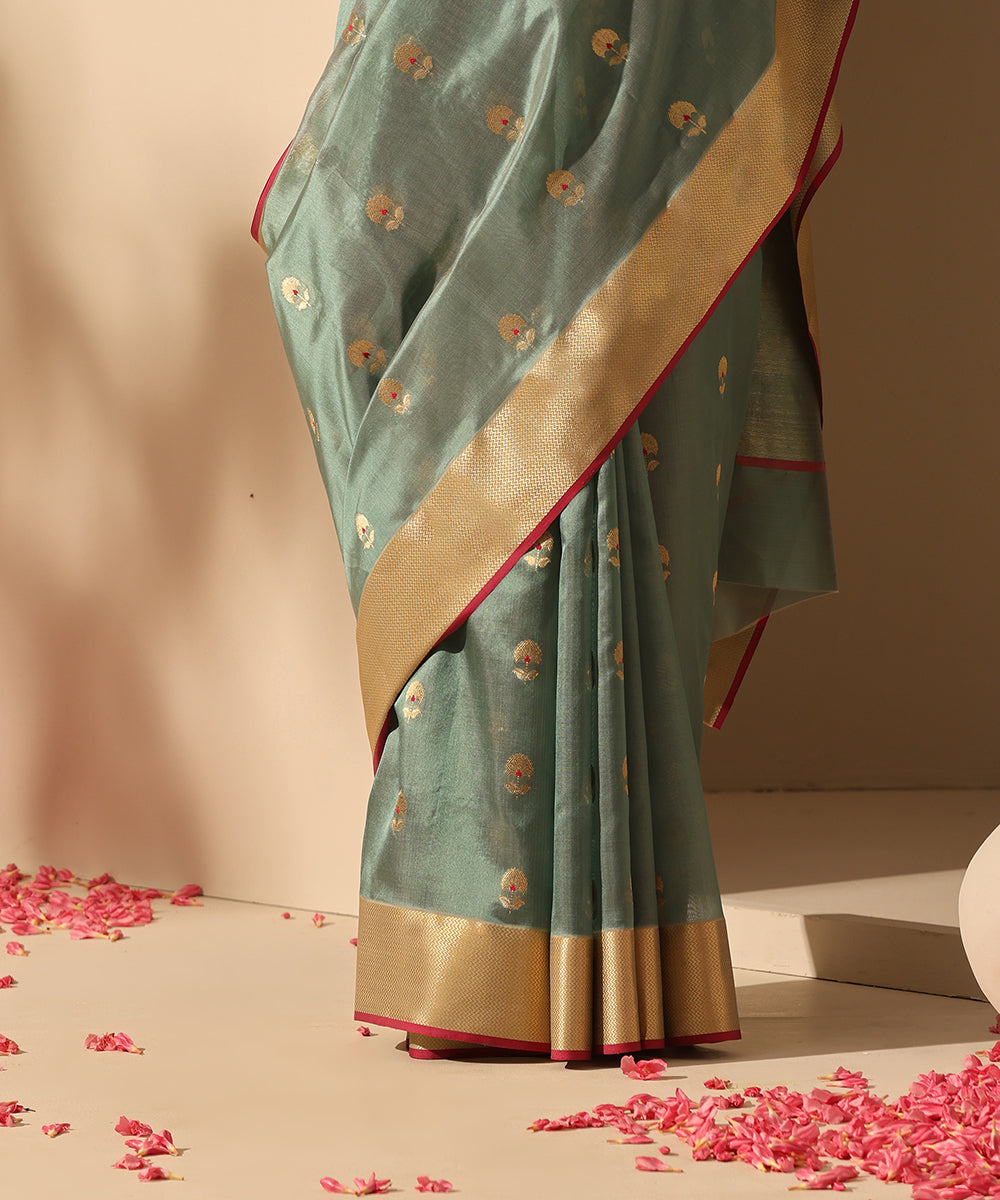 Handloom_Pastel_Sage_Green_Pure_Chanderi_Silk_Saree_With_All_Over_Kadhwa_Golden_Flower_Motifs_WeaverStory_04