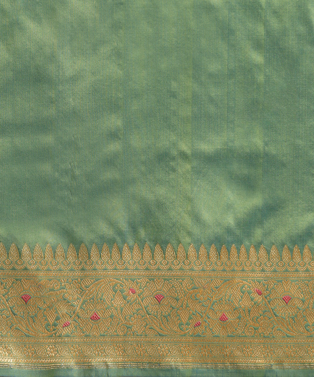 Handloom_Pista_Green_And_Blue_Double_Shade_Pure_Katan_Silk_Banarasi_Saree_With_All_Over_Resham_Jaal_WeaverStory_05