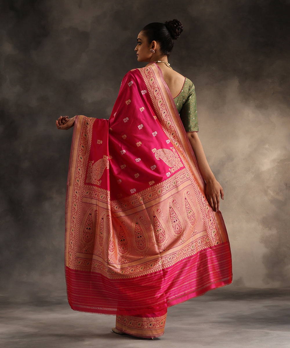 Hot_Pink_Handloom_Pure_Katan_Silk_Banarasi_Saree_With_All_Over_Zari_Booti_WeaverStory_03