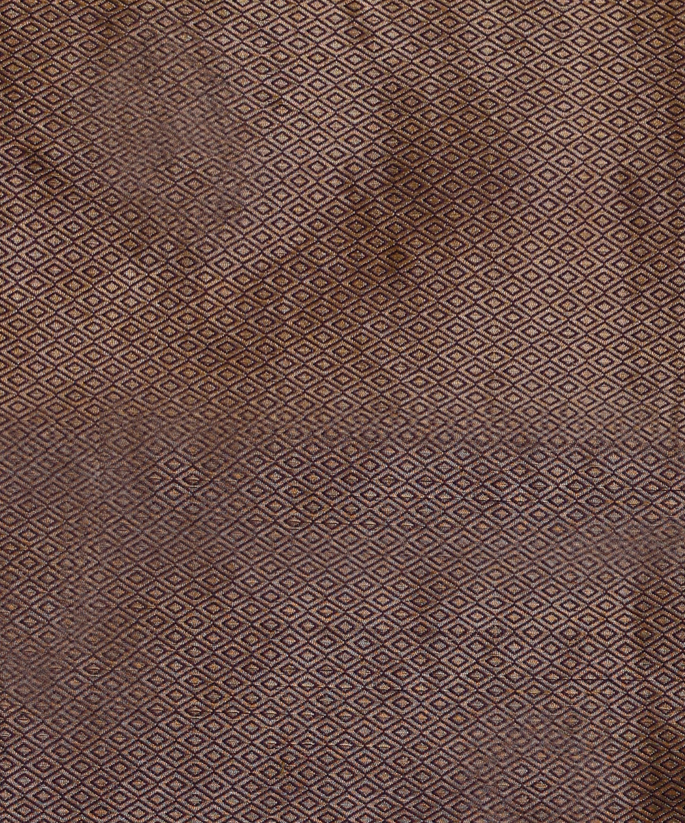 Handloom_Purple_Double_Shade_Pure_Katan_Silk_Banarasi_Saree_With_Booti_WeaverStory_05