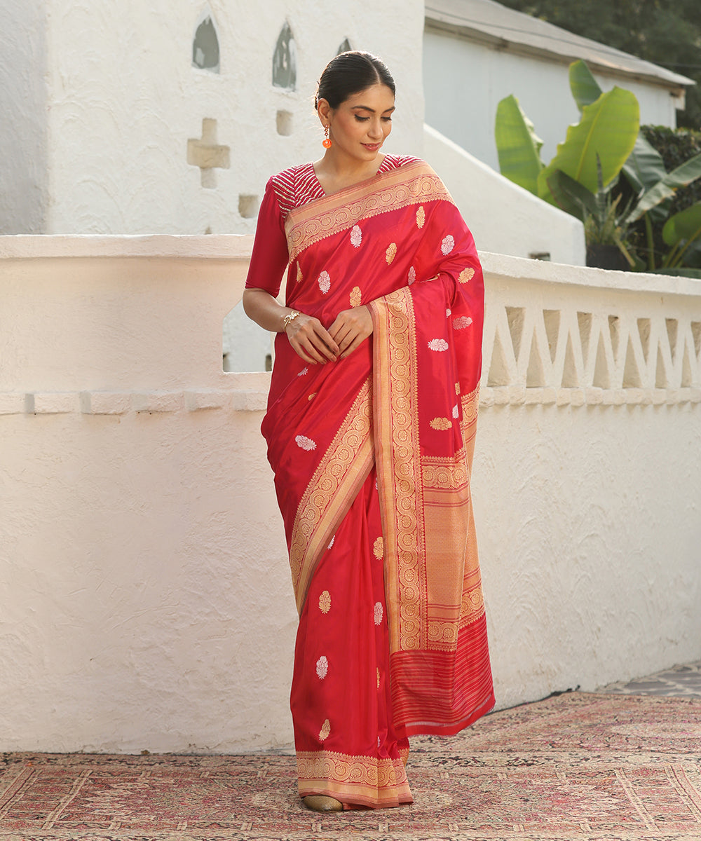 Handloom_Rani_Pink_Double_Shade_Pure_Katan_Silk_Banarasi_Saree_All_Over_Sona_Rupa_Kadhwa_Booti_WeaverStory_02