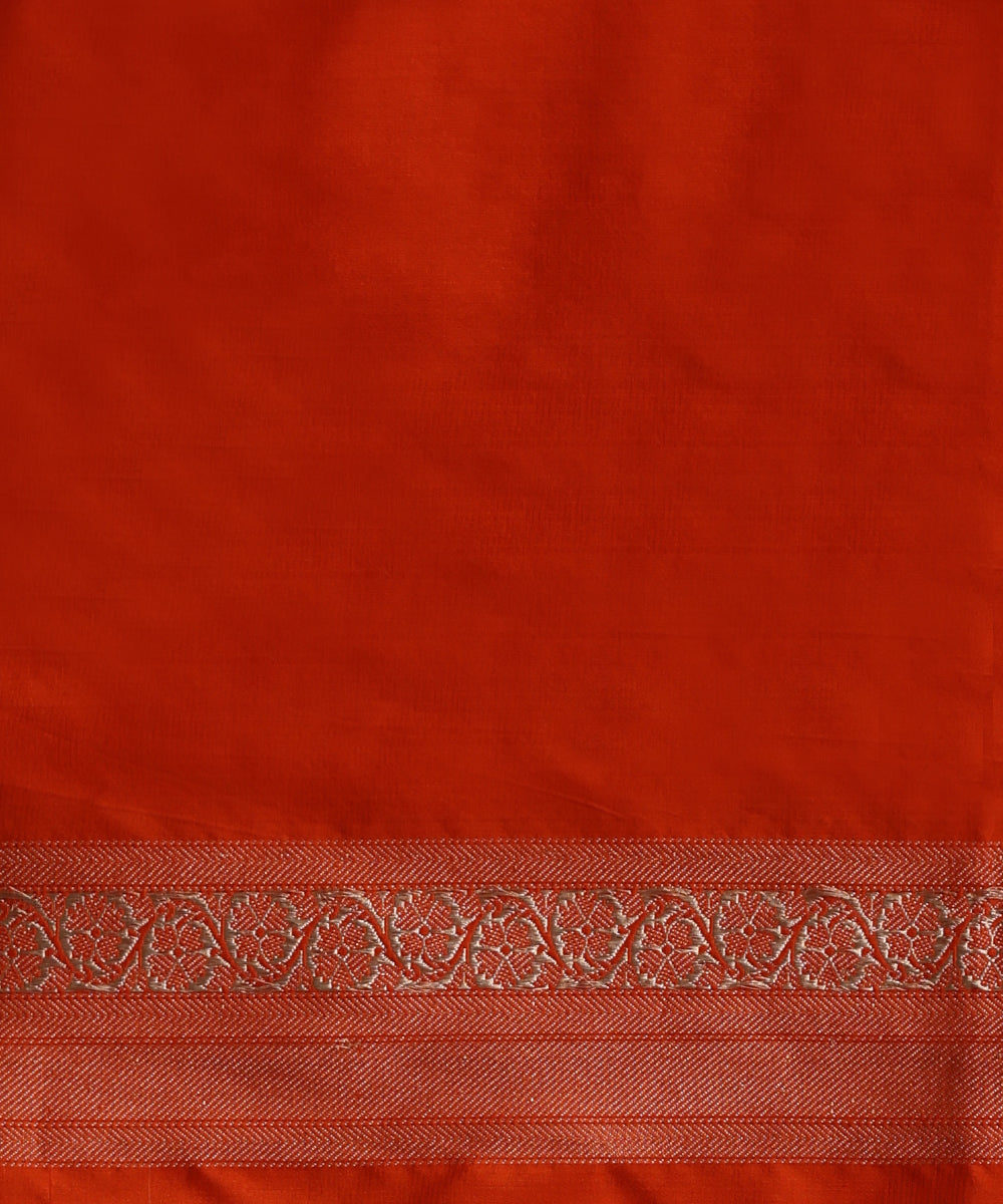 Handloom_Orange_Pure_Katan_Silk_Banarasi_Saree_With_Asharfi_Booti_WeaverStory_05