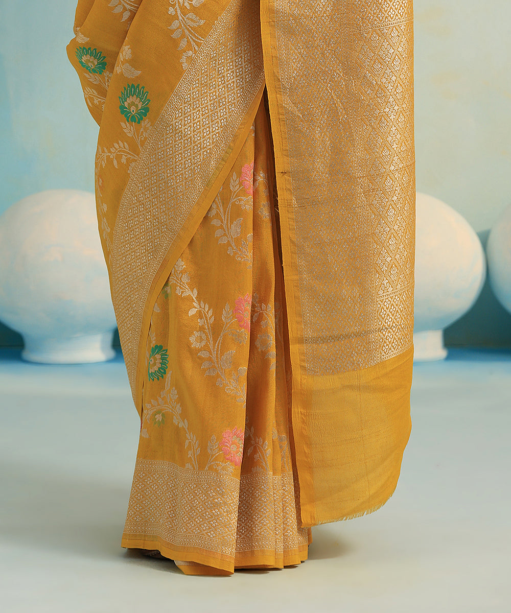 Yellow_Handloom_Pure_Georgette_Banarasi_Saree_With_Meenakari_WeaverStory_04