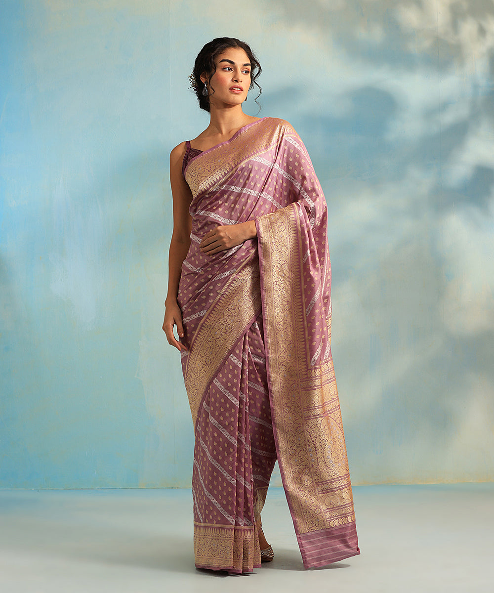 Mauve_Handloom_Pure_Katan_Silk_Banarasi_Saree_With_Sona_Rupa_Zari_And_Kadhwa_Diagonal_Bel_WeaverStory_02