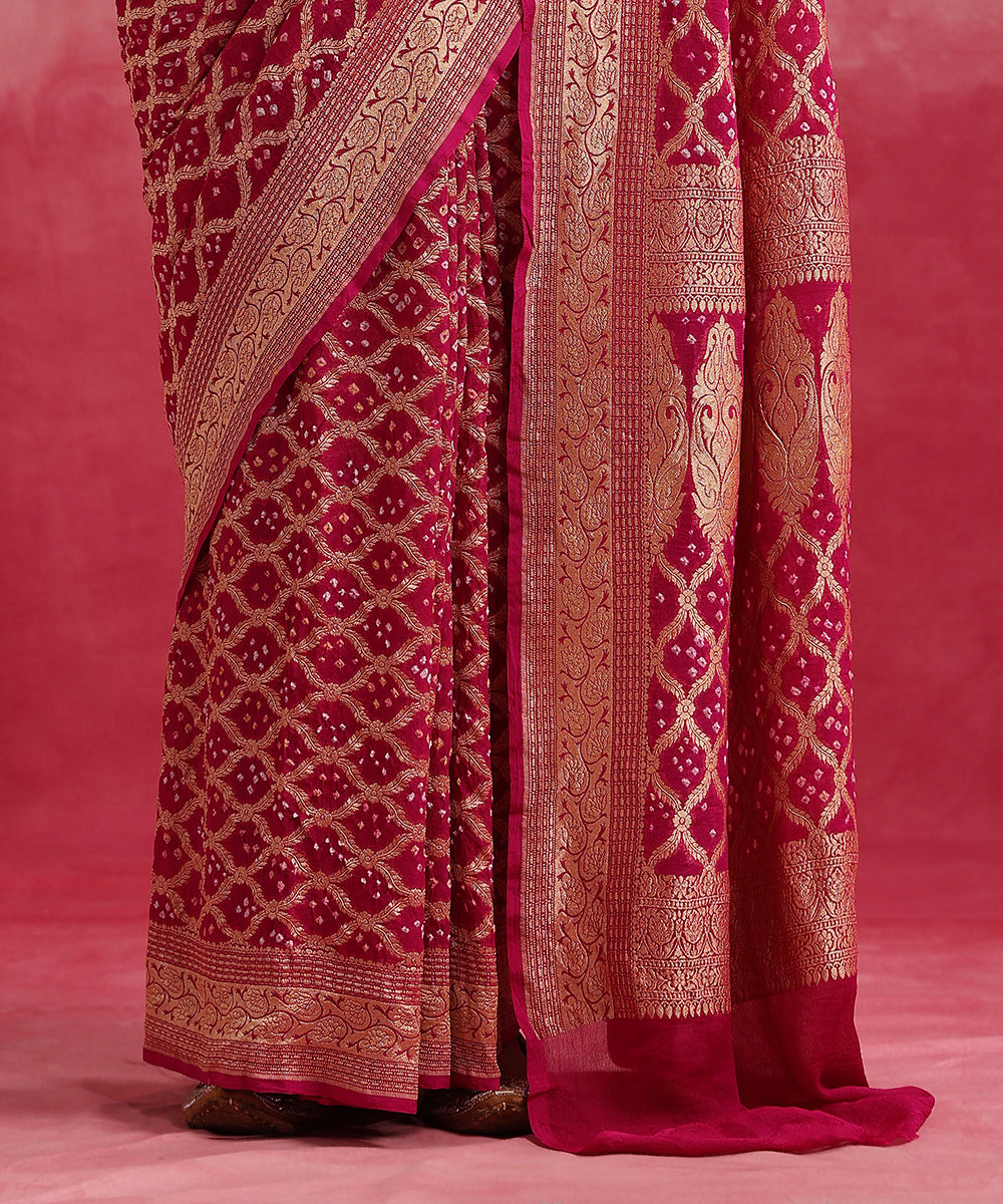 Magenta_Handloom_Pure_Georgette_Banarasi_Bandhej_Saree_WeaverStory_04