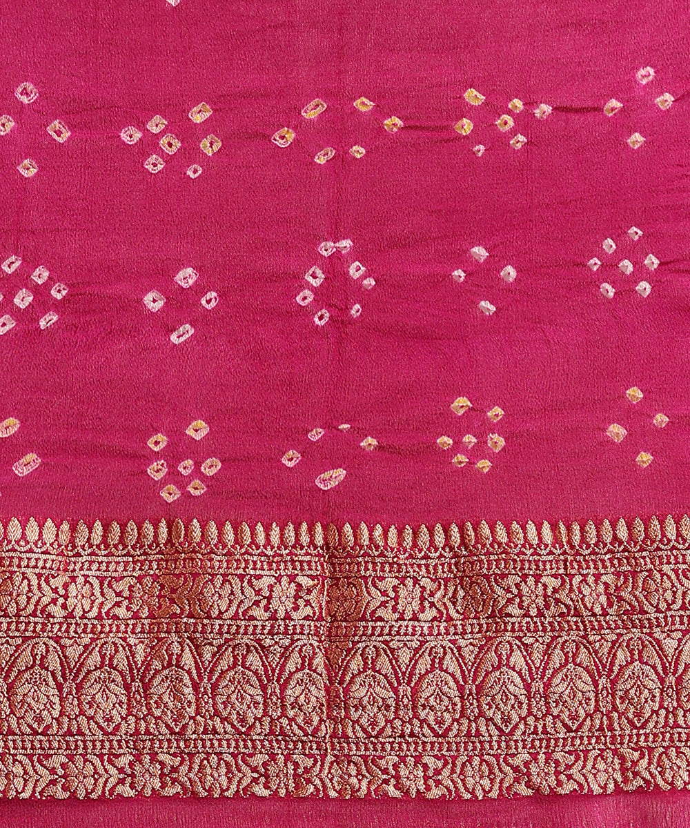 Magenta_Handloom_Pure_Georgette_Banarasi_Bandhej_Saree_WeaverStory_05