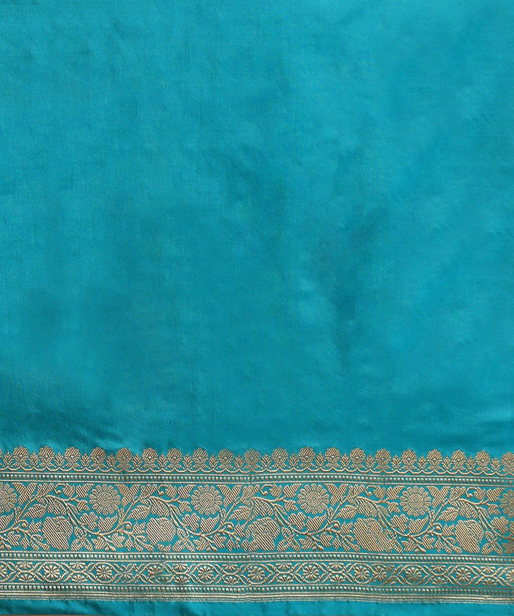 Handloom_Turquoise_Blue_Pure_Katan_Silk_Banarasi_Saree_With_Kadhwa_Jangla_And_Sona_Rupa_Zari_WeaverStory_05